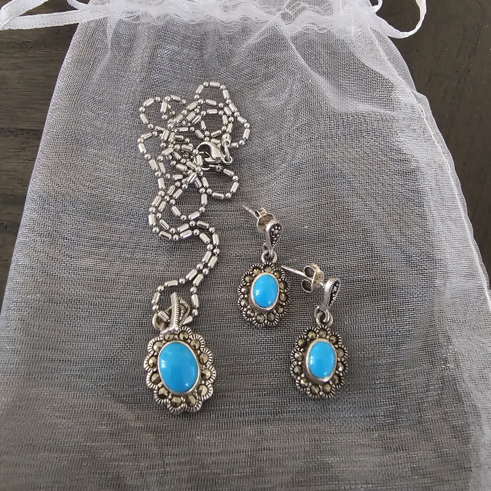 Set of Silver Necklace & Earrings